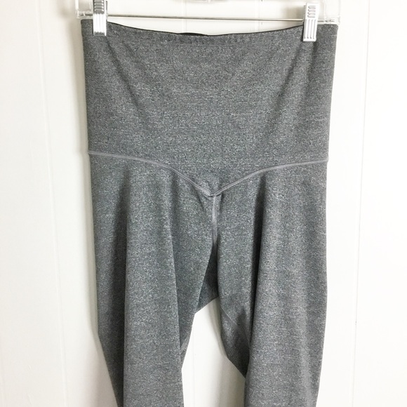 Womens Curveez Gray Shapewear Highrise Stretch Leggings Ankle Pants XL - Picture 2 of 4